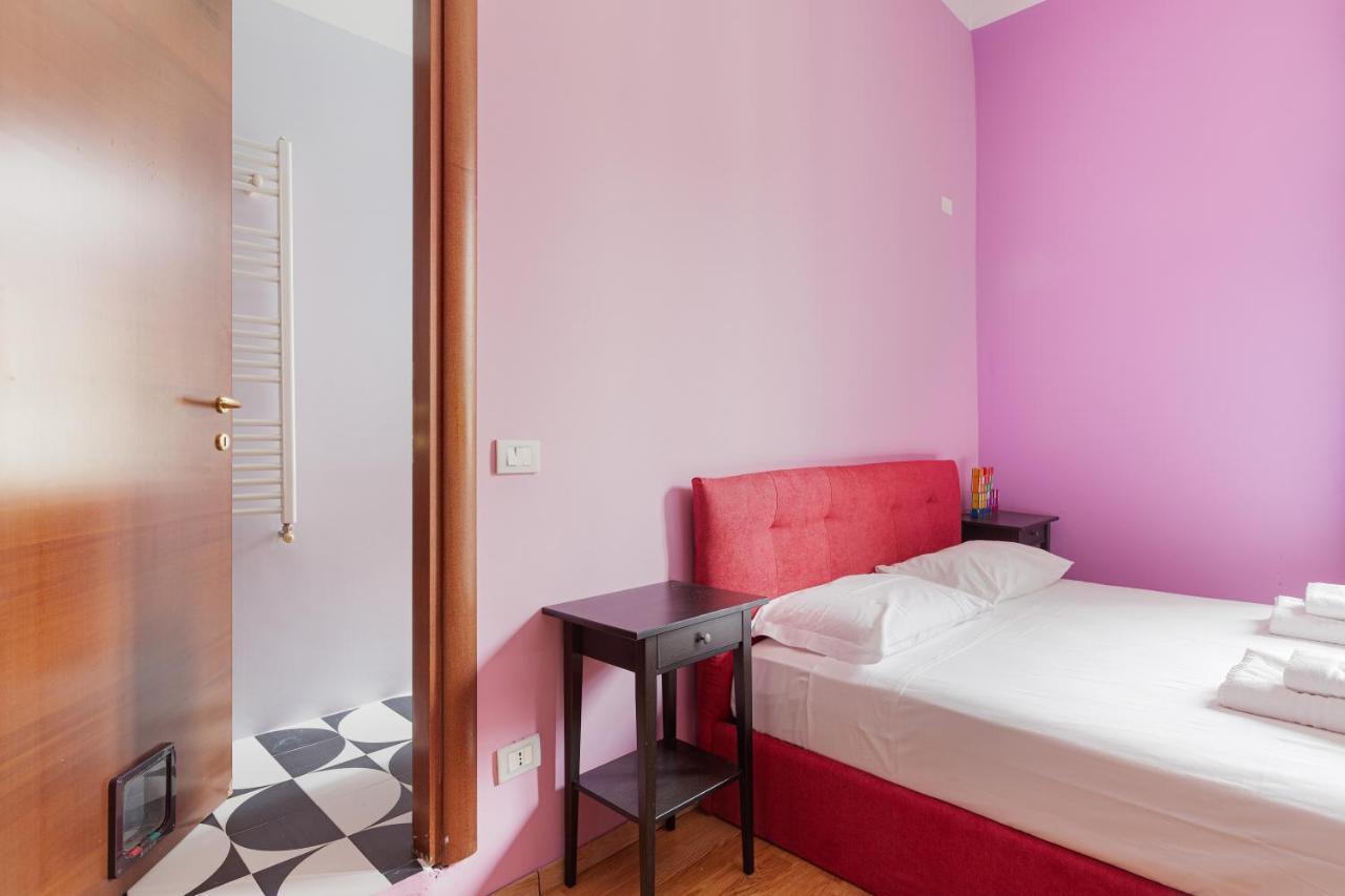 Milano Viale Umbria Colorful Apartment Екстер'єр фото